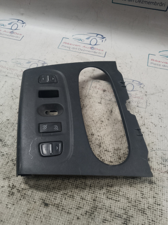 Butoane geamuri electrice Dacia Logan 2014