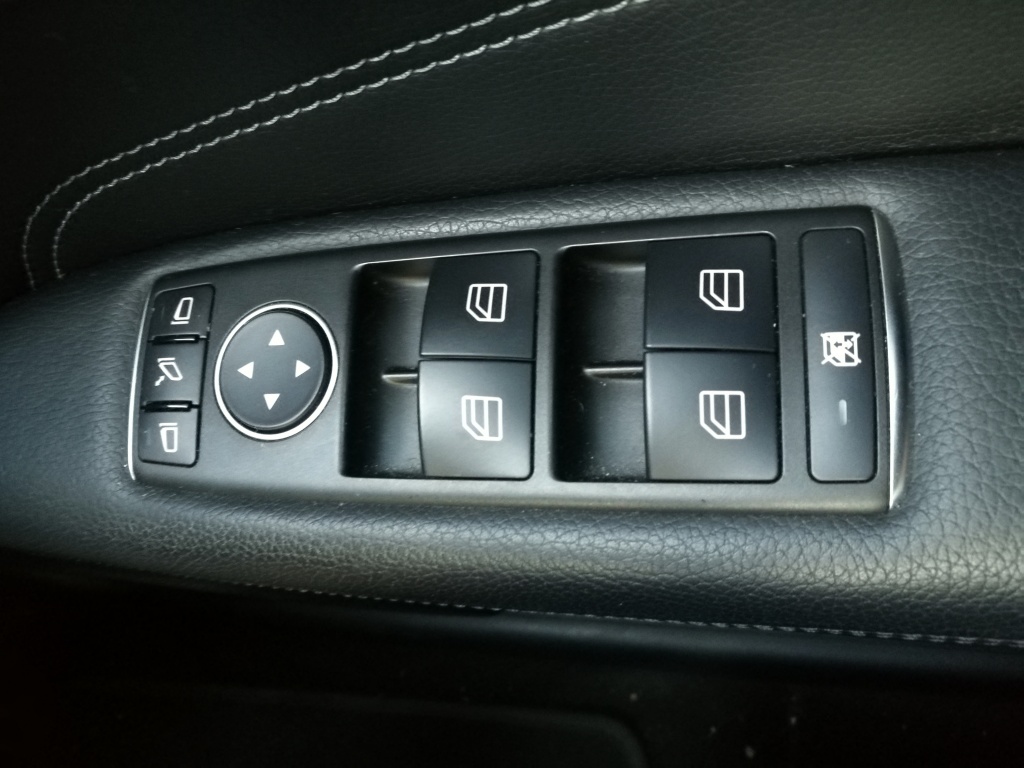 Butoane geamuri electrice Mercedes E-CLASS W207 cabrio 2014