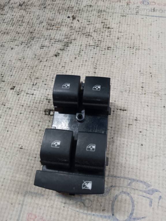Butoane geamuri electrice Opel Astra K 2017, 13408460