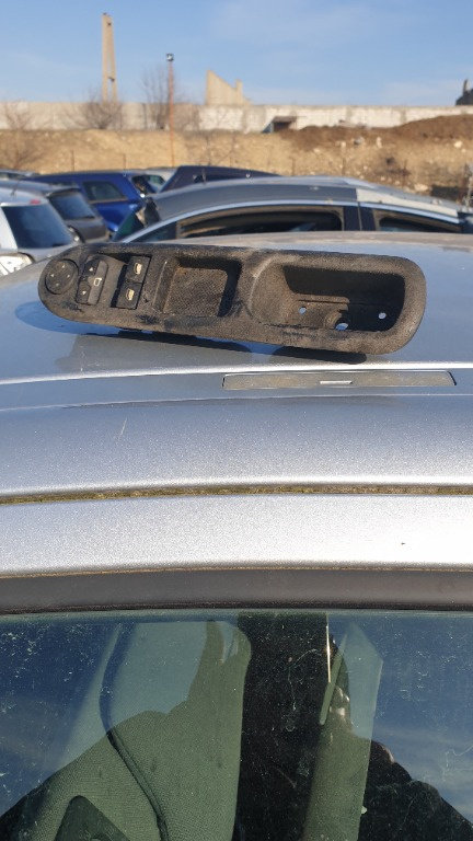 Butoane geamuri electrice Peugeot 407 2004 Limuzina 2.0