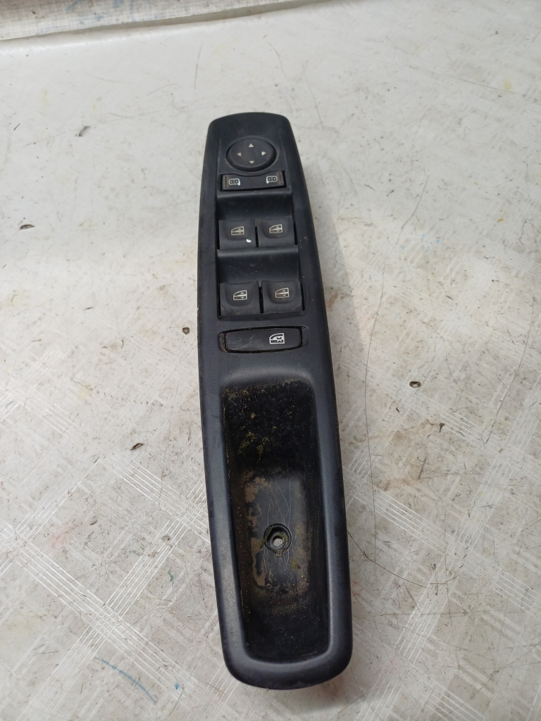 Butoane geamuri electrice Renault Grand Scenic 1.6 Motorina 2014, -