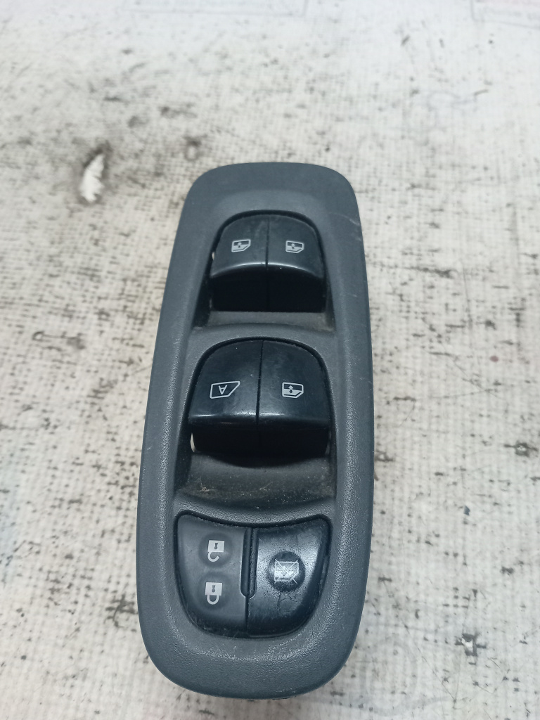 Butoane geamuri electrice Renault Kadjar 2016, 254012351R