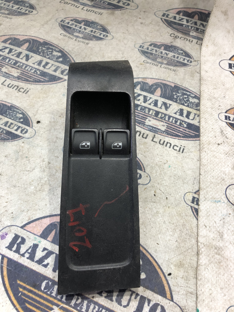 Butoane geamuri electrice Skoda Fabia 3 2017, 6V0959858A