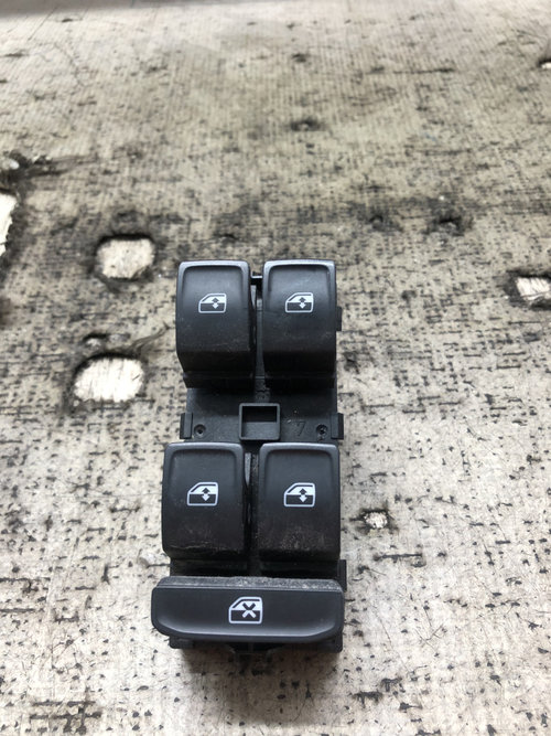 Butoane geamuri electrice Skoda Karoq 2019