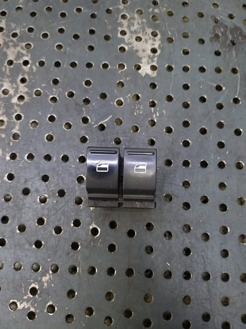 Butoane geamuri electrice stanga fata vw golf 5 1k 1k3959857a