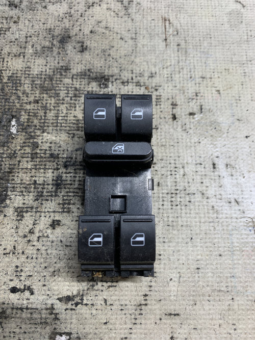 Butoane geamuri electrice Volkswagen Jetta - Motorina 2012, -