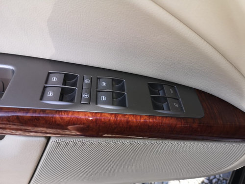 Butoane geamuri electrice Vw Phaeton 3.0tdi an 2008