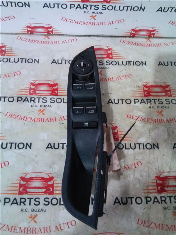 Butoane geamuri FORD FOCUS 3 an fabr. 2014