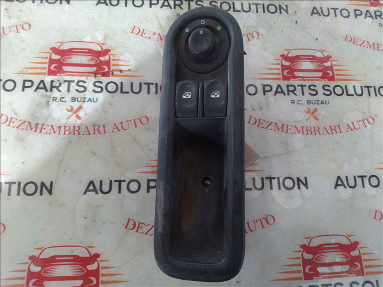 Butoane geamuri RENAULT CLIO 3 an fabr. 2011
