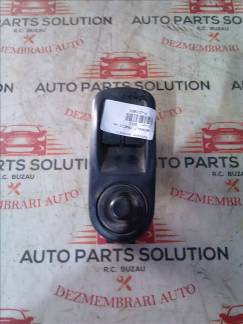 Butoane geamuri RENAULT TRAFIC an fabr. 2011