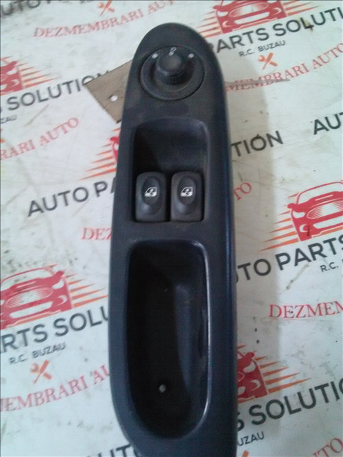 Butoane geamuri usa stanga fata RENAULT SIMBOL an fabr. 2011