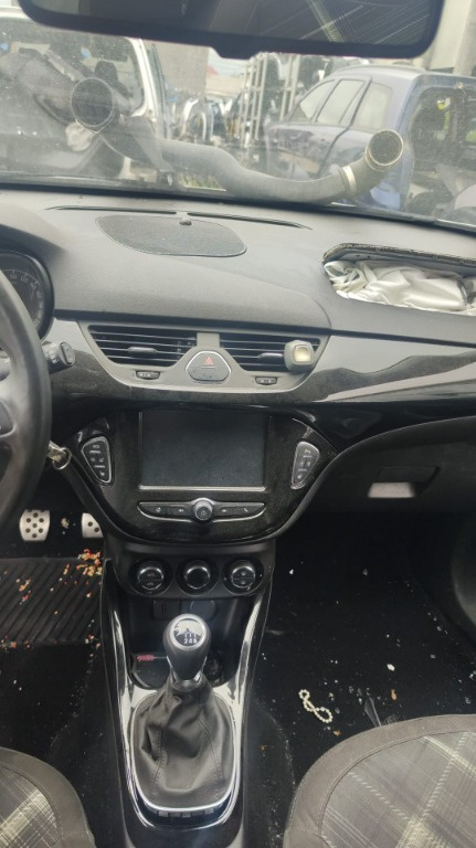Butoane incalzire scaune Opel Corsa E 1.4 Turbo 74KW/101Cp cod motor B14NEJ transmisie manuala 6+1 an 2017