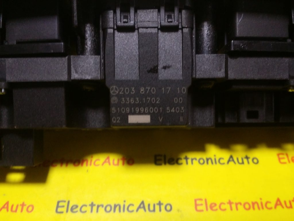 Butoane Mercedes C Class W203, 2038701710, 33631702