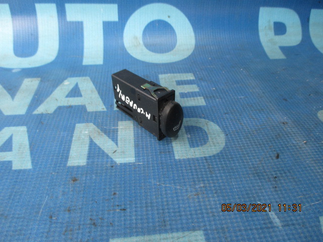 Butoane Mini Cooper; YUG103030XXX (incalzire scaune)