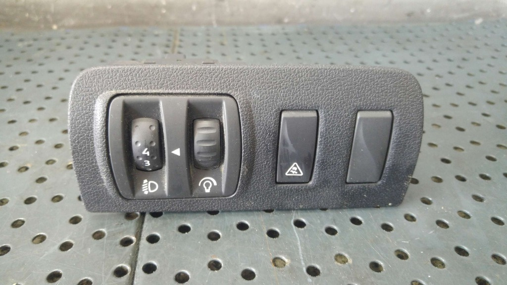 Butoane reglaj faruri renault megane 3 648450001r 648450007r