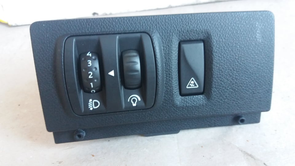 Butoane reglaj lumini renault laguna 3 2.0b 648450001r