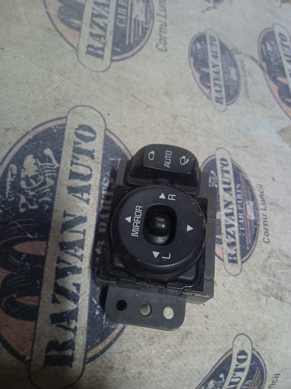 Butoane reglaj oglinzi Kia Ceed 2012, 49D4861000