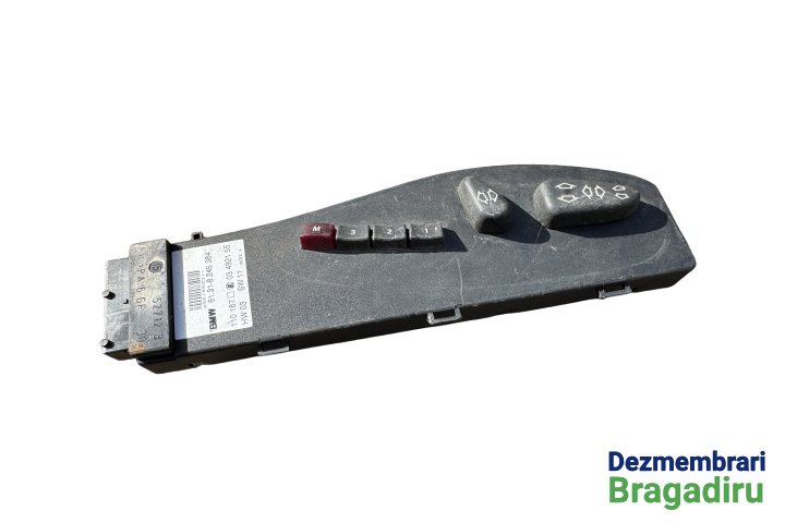 Butoane reglaj scaun dreapta Cod: 61.31-8245384, 8245384 61.31-8245384, 8245384 BMW X5 E53 [1999 - 2003] Crossover 4.4i AT (286 hp)