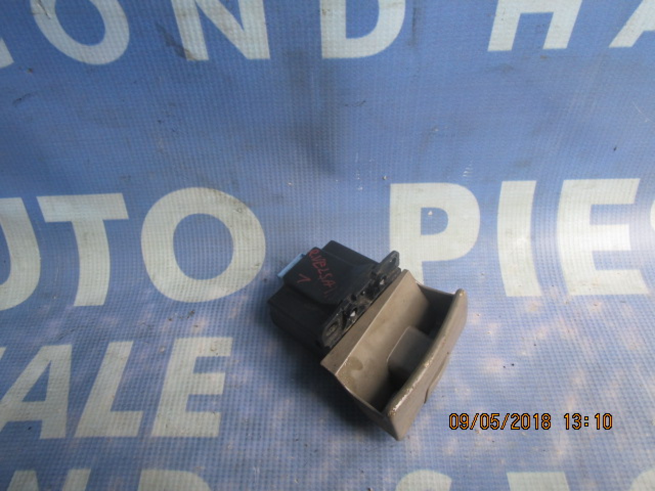 Butoane Renault Vel Satis ; 8200073356 (frana de mana)