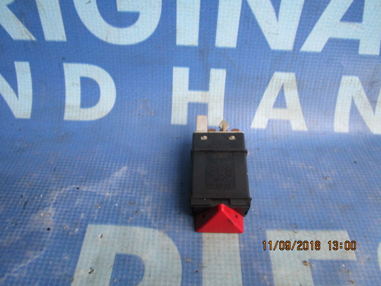 Butoane VW Polo ; 6N0953255