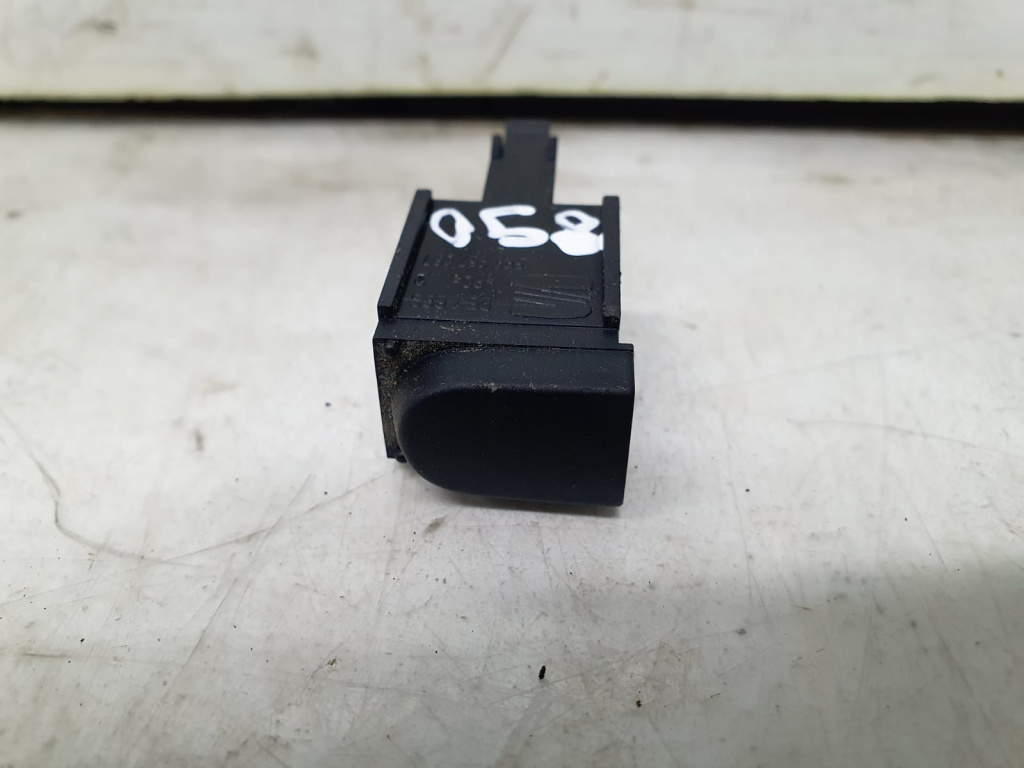 Buton 5p0957087 Seat Altea XL [2006 - 2009] 1.6 tdi CAYC