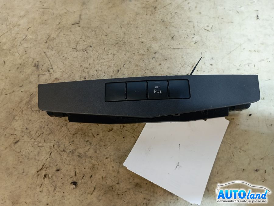Buton A2049050500 Senzori Parcare Mercedes-Benz C-CLASS W204 2007