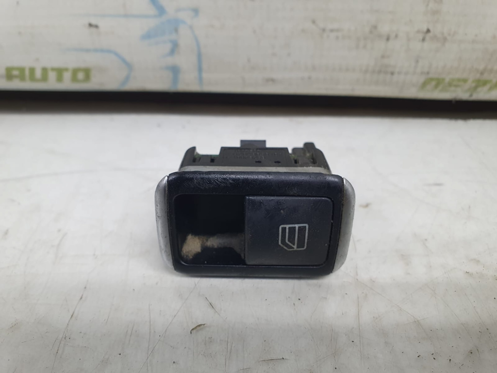 Buton actionare geam A2049058102 Mercedes-Benz C-Class W204/S204 [2007 - 2012]