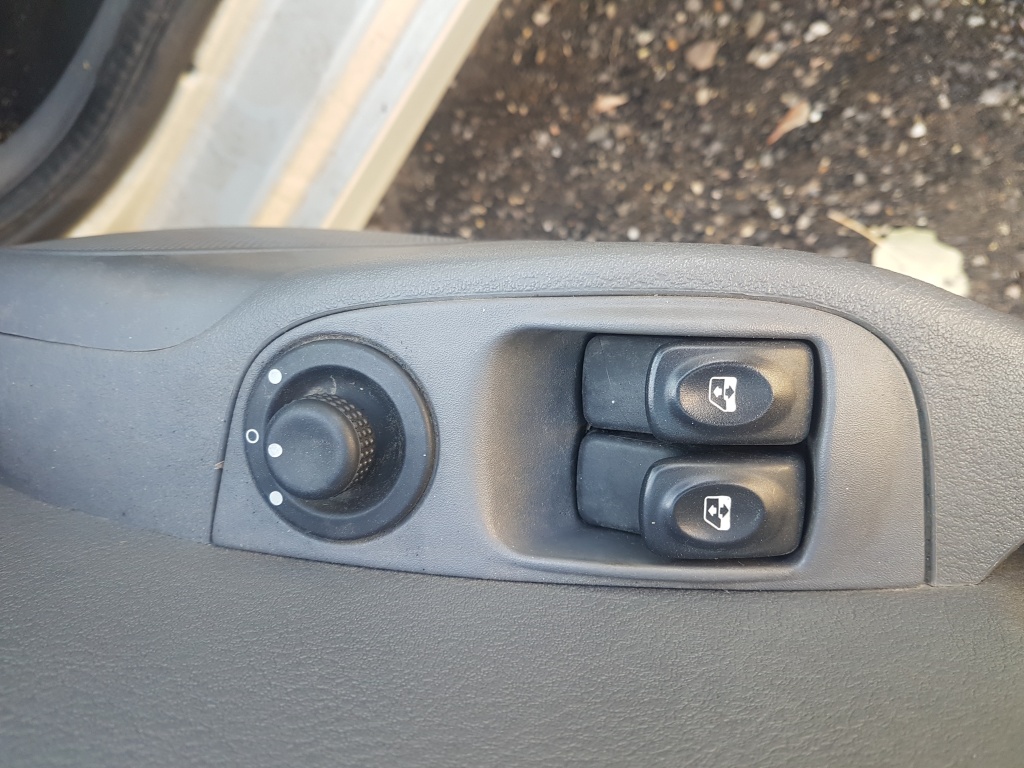 Buton Actionare Oglinzi Renault Megane 1 1995 - 2003