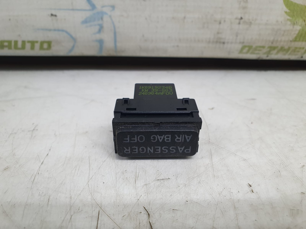 Buton airbag 1k0919234b Volkswagen VW Golf 5 [2003 - 2009]