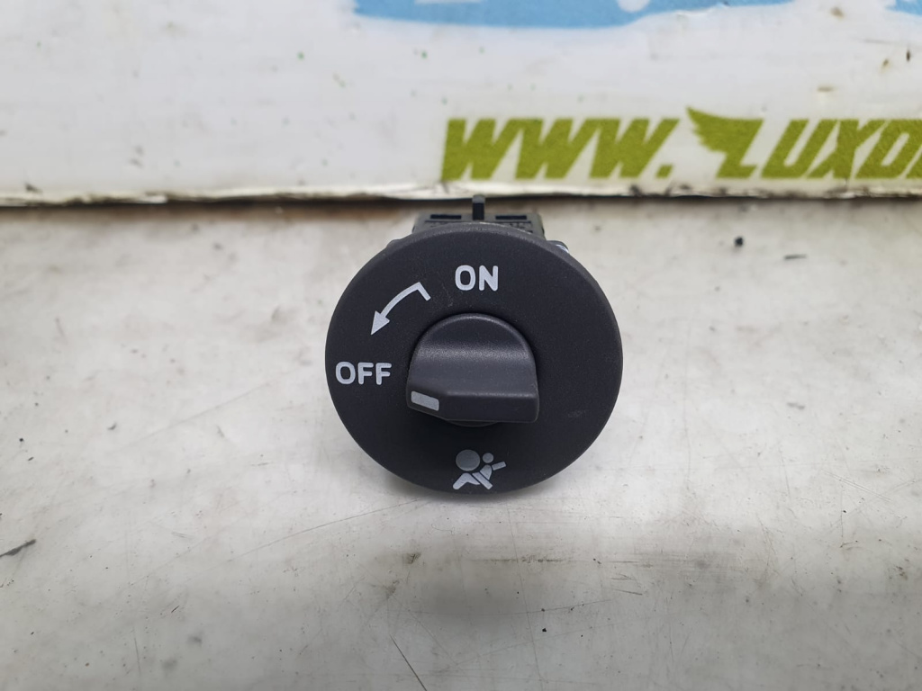 Buton airbag 8200169589c Renault Laguna 3 [2007 - 2011] 1.5 dci K9K780