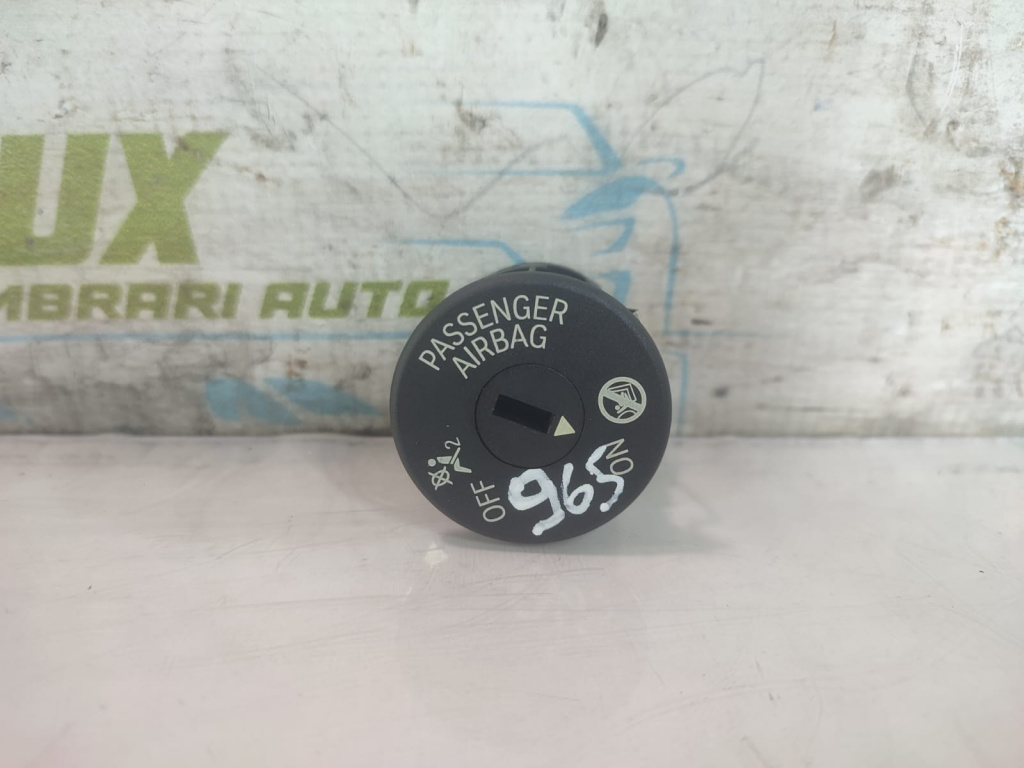 Buton airbag 9326501 BMW Seria 2 Grand Tourer F44 [2015 - 2018] 2.0 d B47C20A