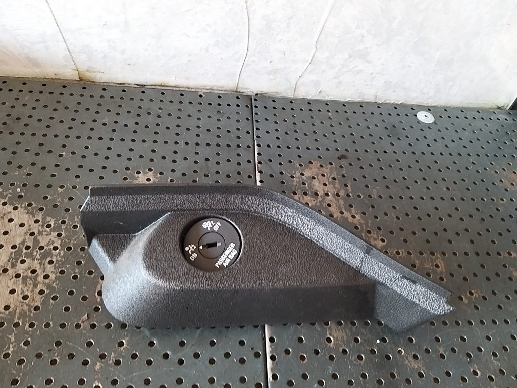 Buton airbag opel astra j 13257544 498951029 17007326
