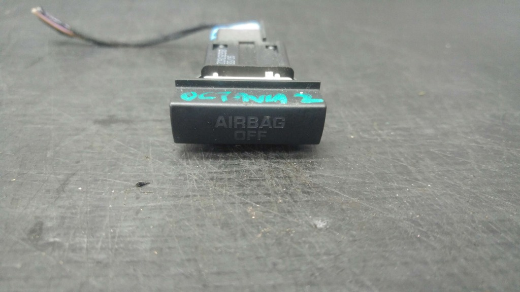 Buton airbag skoda octavia 2 1z3 1z0919235b