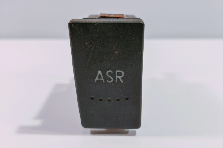 Buton ASR 3B0927133A Volkswagen VW Passat B5.5 [facelift] [2000 - 2005]