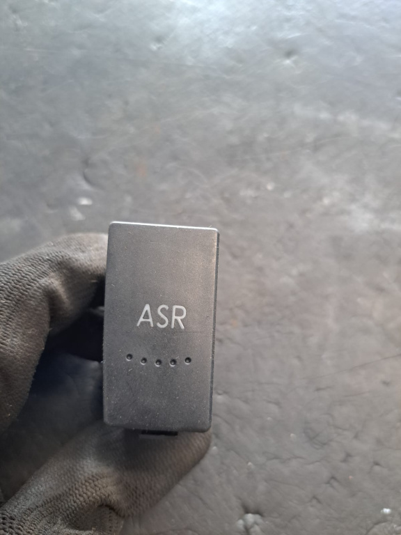 Buton ASR Volkswagen VW Passat B5.5 [facelift] [2000 - 2005] wagon 1.9 TDI MT (101 hp) - COD 3B0927133A