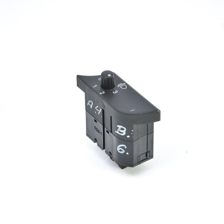 Buton Audi A4 B6 (8E) 2000-2004 1.6 Alz Benzina 8E1919094, 8E1 919 094