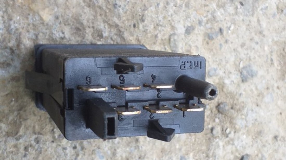 Buton Avari,Buton Ceata Audi A4 B5.Piesa originală