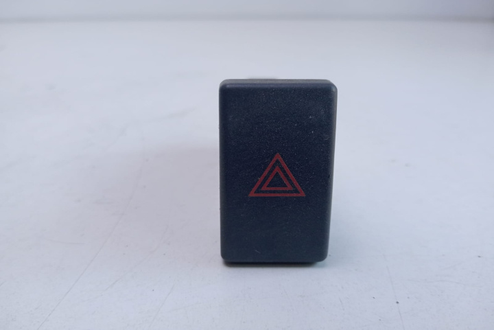 Buton avarie 157963 Toyota Avensis