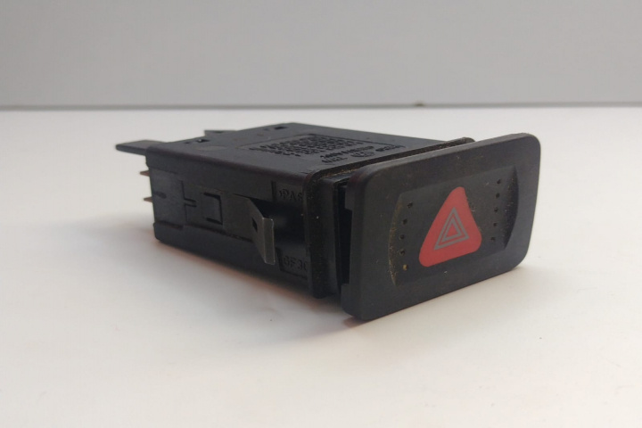Buton Avarie 1J0953235J / 1J0 953 235 J / 1J0-953-235-J / 1J0 953 235 J Volkswagen VW Bora [1998 - 2005]