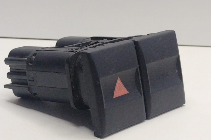 Buton Avarie 1S7T13A350BD Ford Mondeo MK3 [2000 - 2003]