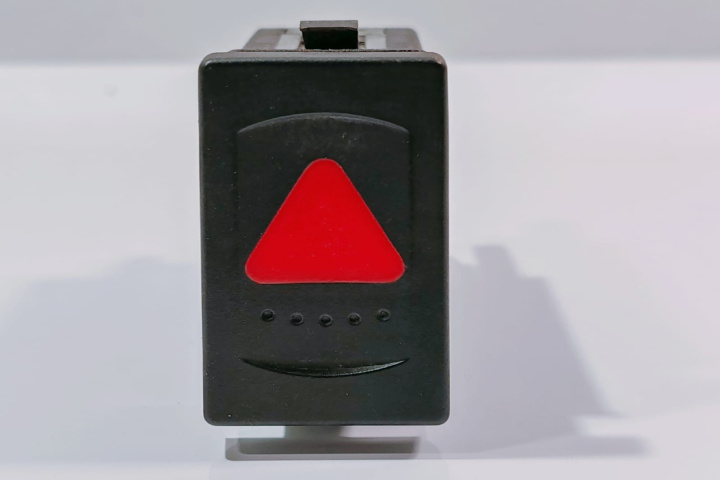 Buton avarie 3B0953235B Volkswagen VW Passat B5.5 [facelift] [2000 - 2005]