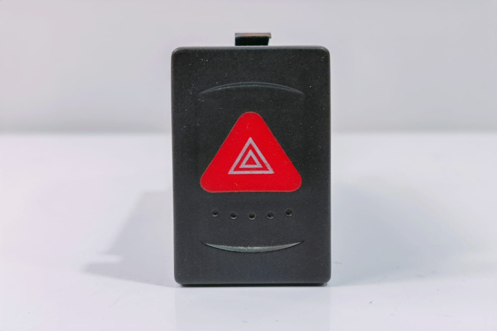Buton Avarie 3B0953235D Volkswagen VW Passat B5 [1996 - 2000]