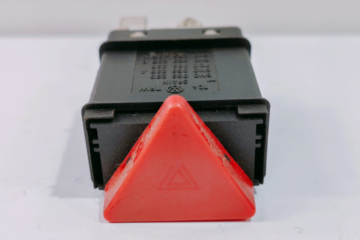 Buton Avarie 6N0953235A Volkswagen VW Polo 3 6N [facelift] [2000 - 2002]