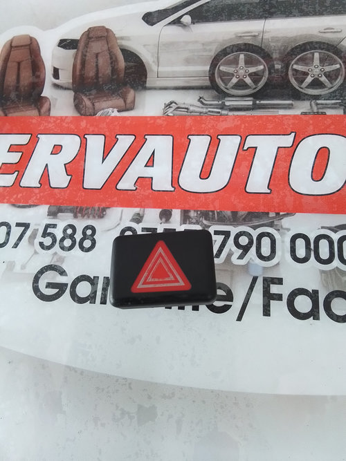 Buton avarie Audi A4 (2001-2004) [8E2, B6] 1.9 Motorina 2004, 8E0941509