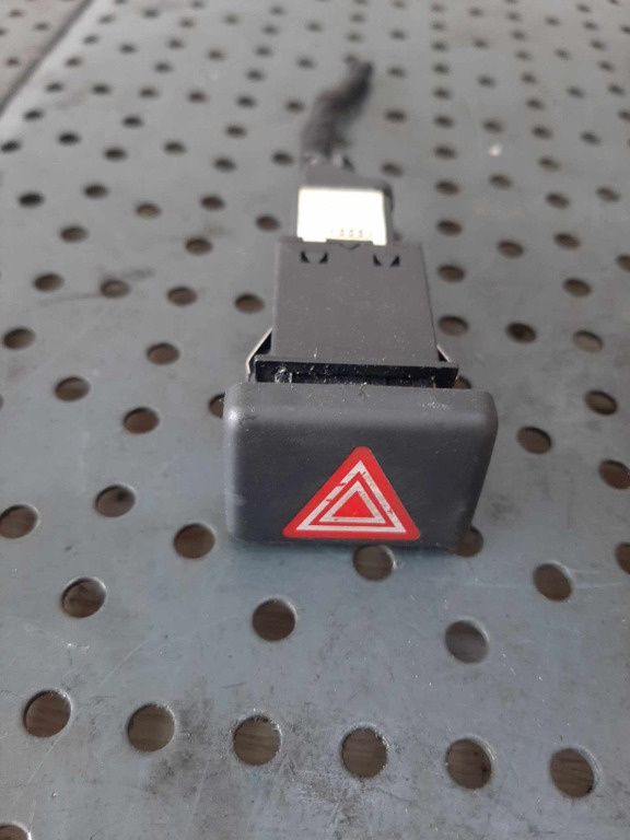 Buton avarie audi a4 b7 8e 8e0941509