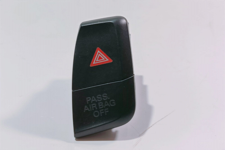 Buton Avarie avarii 8K2941509A Audi A4 B8/8K [2007 - 2011]