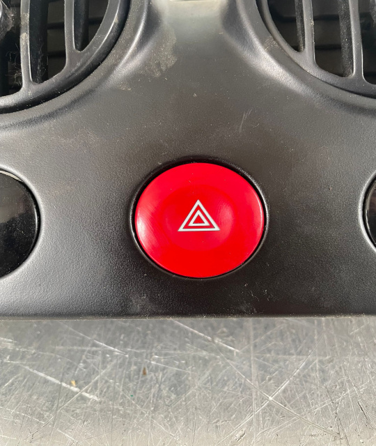 Buton avarie Chevrolet Kalos [2003 - 2008] Sedan 1.4 MT (94 hp)