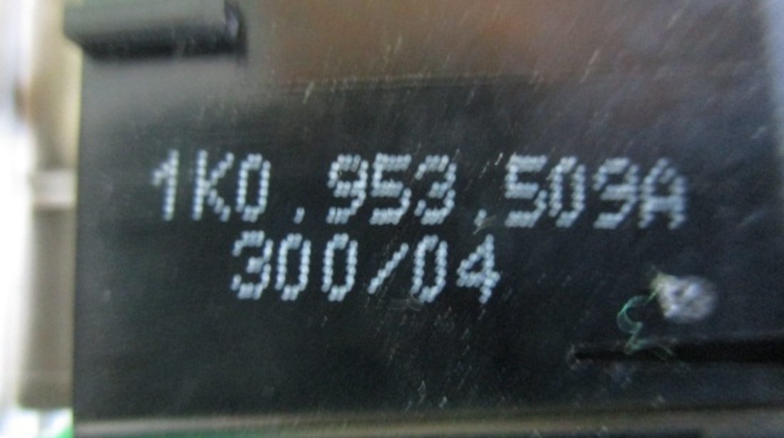 BUTON AVARIE COD 1K0953509A VW GOLF 5 FAB. 2003 - 2009 ⭐⭐⭐⭐⭐