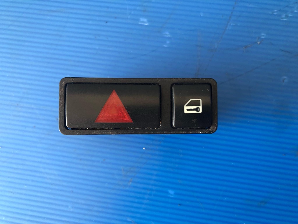 Buton avarie cu inchidere deschidere usi bmw seria 3 e46 61318368920