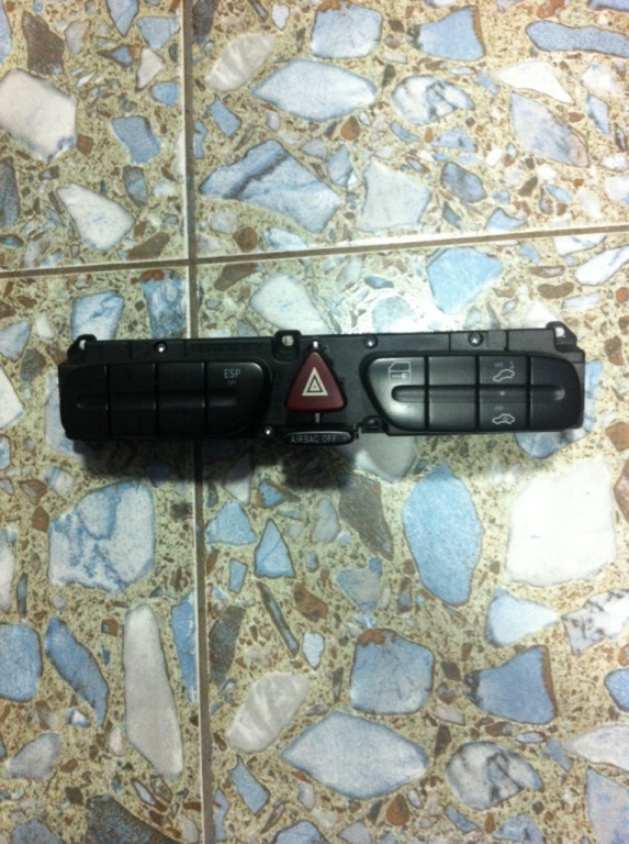 Buton avarie, esp Mercedes-Benz C-Class W203/S203/CL203 [2000 - 2004] Coupe 3-usi C 200 Kompressor AT (163 hp) (CL203)